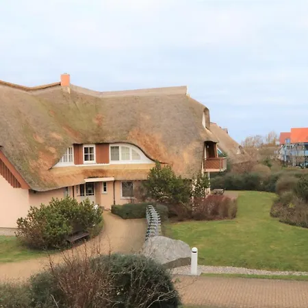 Birkenhof App 30, Piratenlager 欧巴德伍斯图