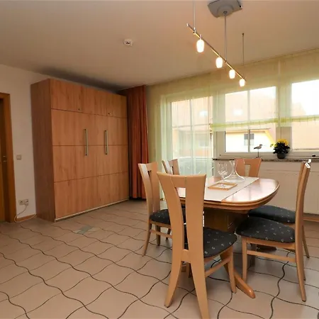 Birkenhof App 30, Piratenlager Apartment