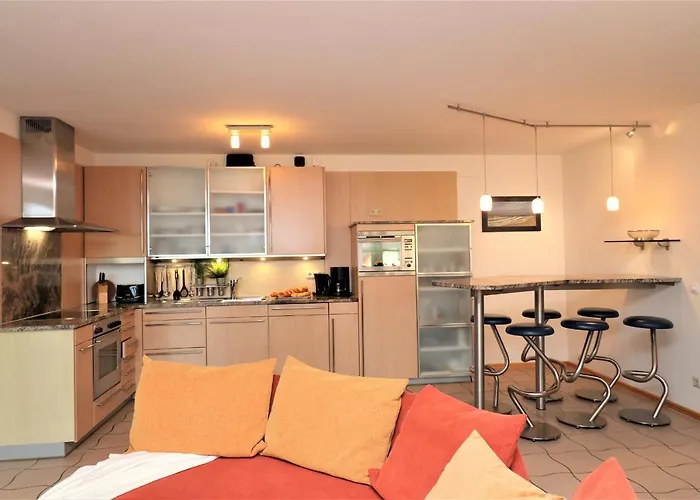 Birkenhof App 30, Piratenlager * فاستروم