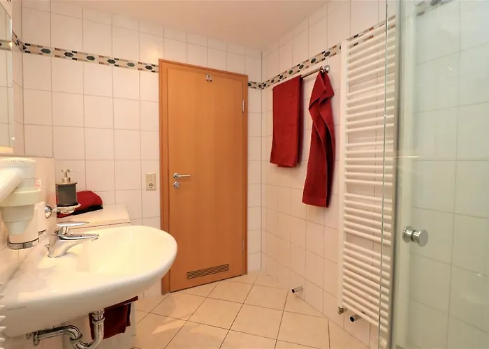 Birkenhof App 30, Piratenlager *