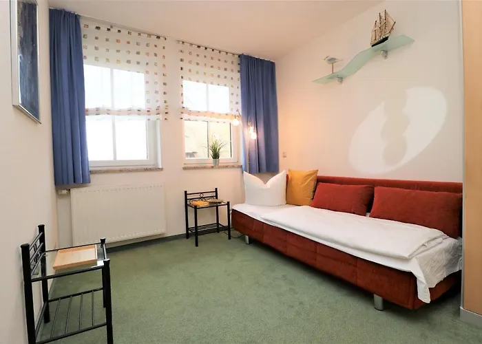 Birkenhof App 30, Piratenlager